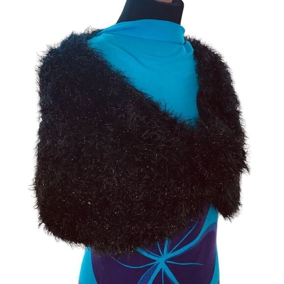 Preston & York Stole, Black Faux Fur - Picture 1 of 8